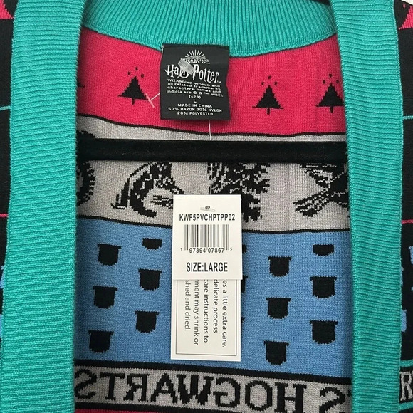 NWT Bioworld Harry Potter Hogwarts House Holiday Cardigan Sz L & XL - Picture 7 of 11